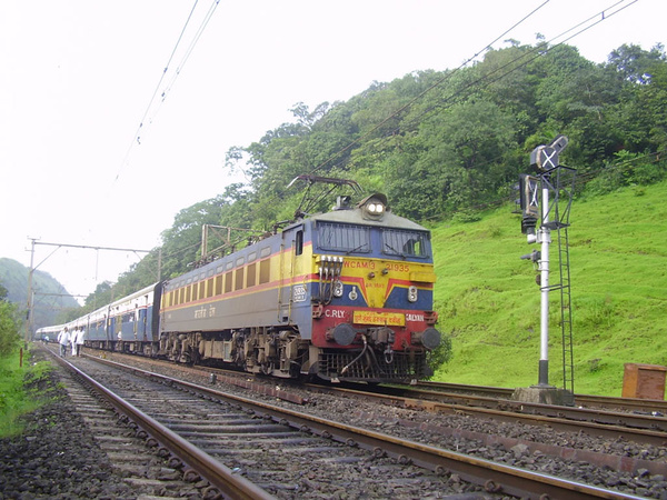Valsad, WCAM-1, 21835, Indian Railways, Indian, Railways, India, Railway, IRFCA, loco, locomotive, engine, trains, train engine
