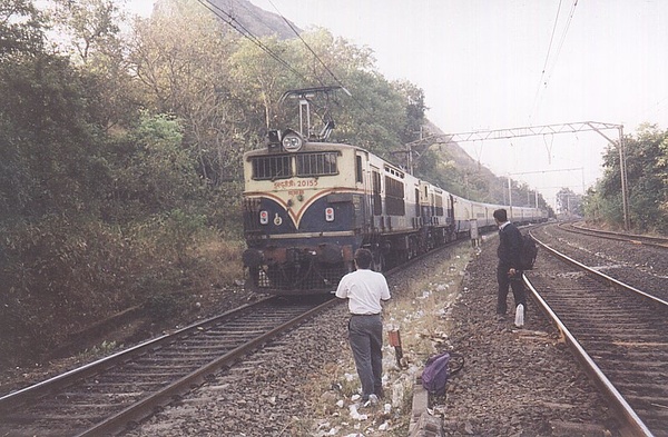 2027_1_MHC_14feb04.jpg