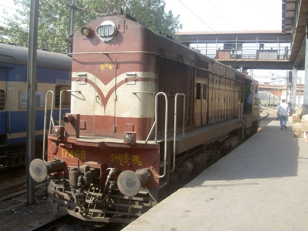 Barddhaman, Burdwan , WDM-2, 17468, Indian Railways, Indian, Railways, India, Railway, IRFCA, loco, locomotive, engine, trains, train engine