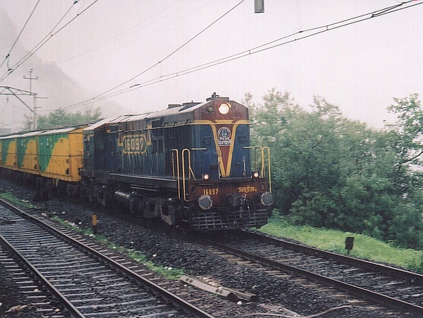 kyn16097a_mhc_25july04.jpg