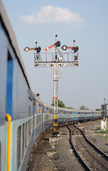 LQ_semaphores_ViramgamJn_PaulBigland_20110311