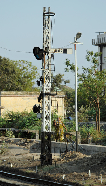 LQ_semaphores_3_ViramgamJn_PaulBigland_20110311