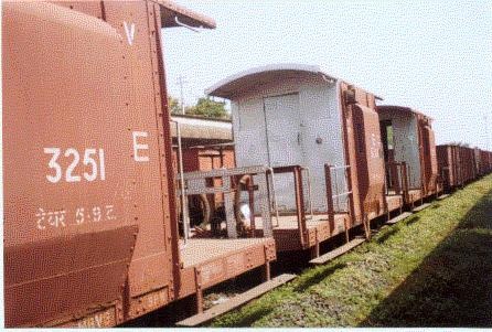 narrow_gauge_guardvan_nagpur_2003.jpg