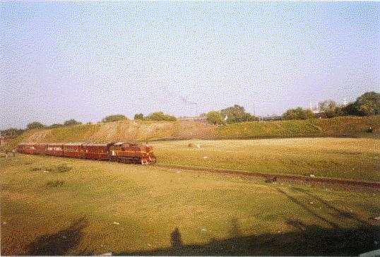 nainpur_nagpur_psgr_nagpur_2003.jpg
