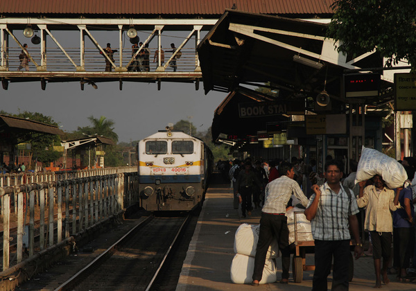 Indian Railways, Indian, Railways, India, Railway, IRFCA, loco, locomotive, engine, trains, train engine