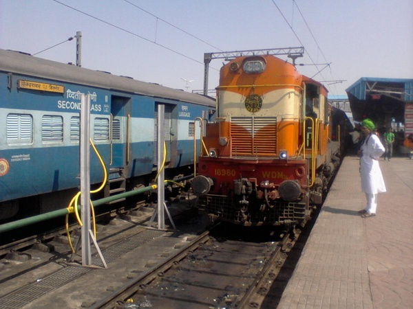 Indian Railways, Indian, Railways, India, Railway, IRFCA, loco, locomotive, engine, trains, train engine
