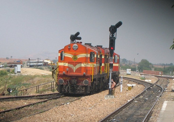 KZJ14657_14701_GY_9sept2006