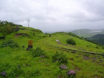 MLR Monsoon Damage Pics 1 of 6 : Approaching Jummapatti station. Photo by Khamir Bhatia. 8-14-2006