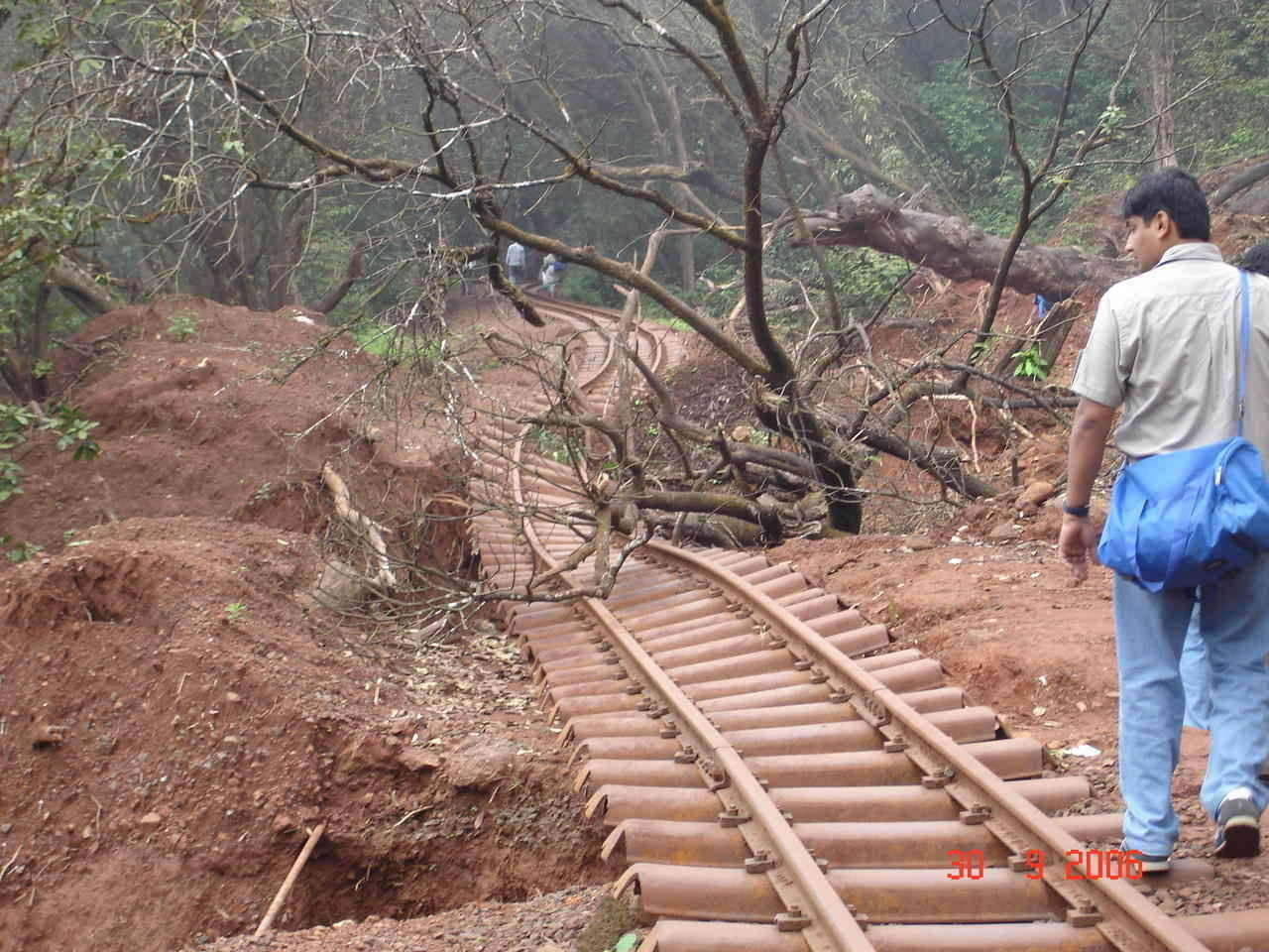 Matheran trip 027 twisted tracks Akash Bang