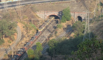 Steelcoil_tunnel24_2007_01_13
