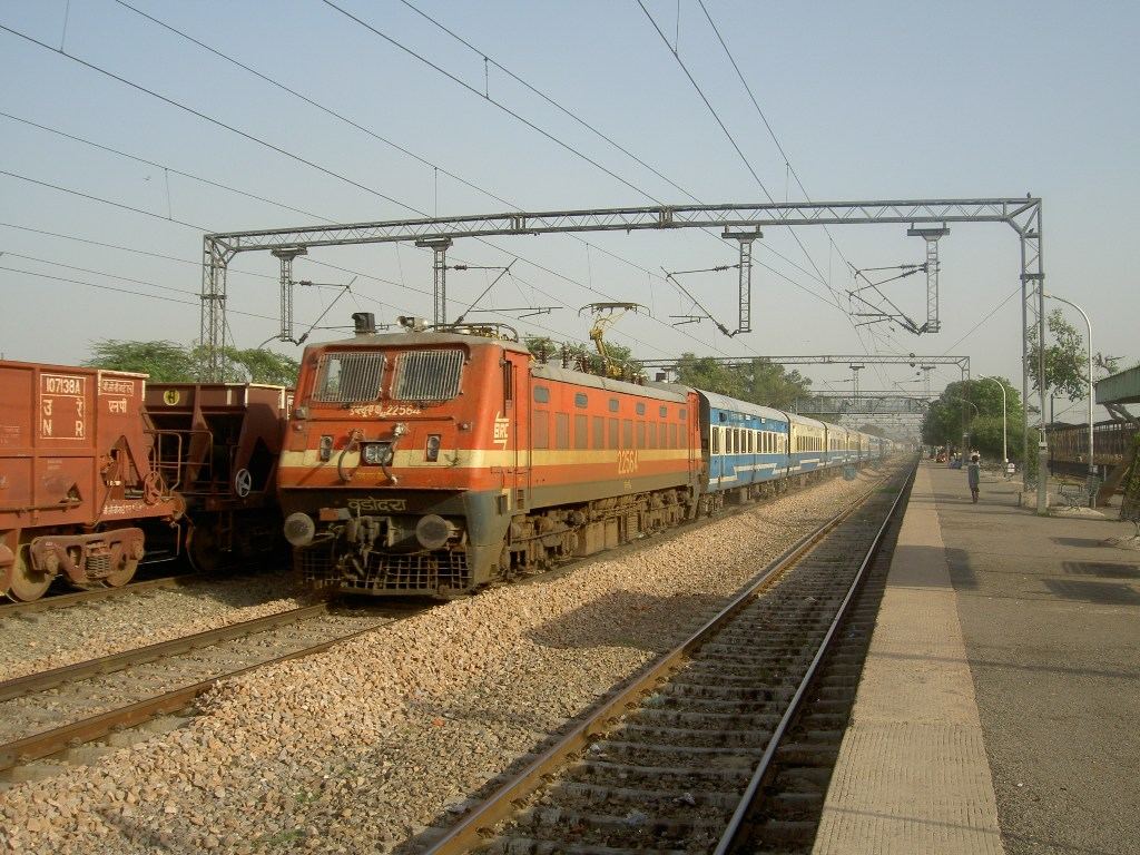 22564_with_jan_shatabdi.jpg