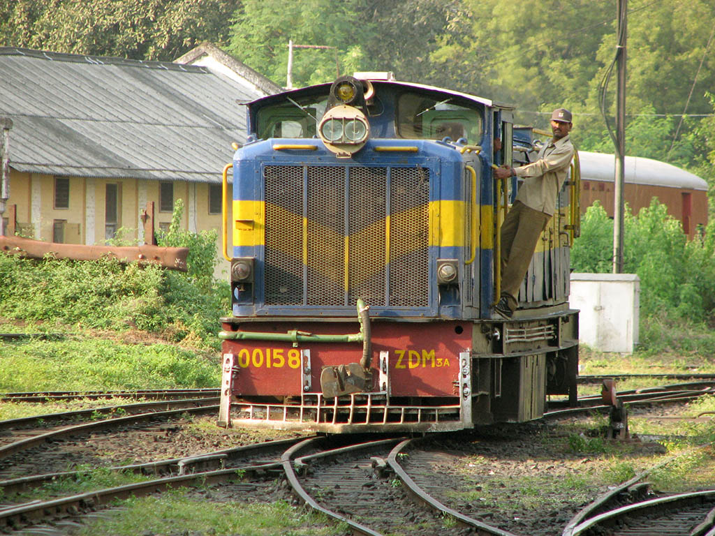 zdm3a_00158_motibagh_yard