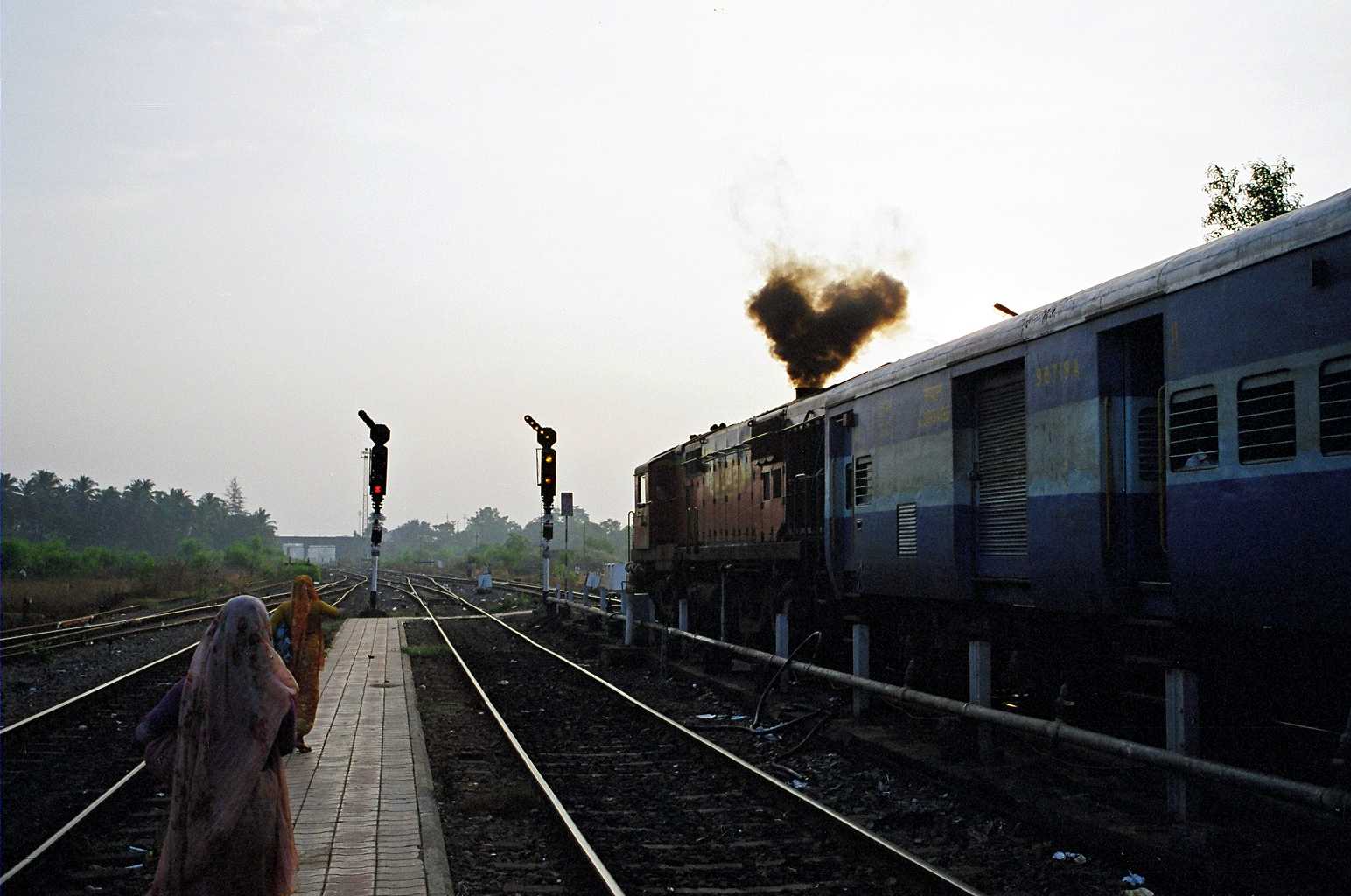 prashanti_heart_smoke.jpg