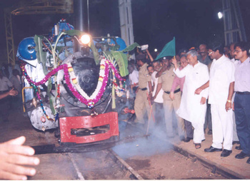 Himrathi_flagged_off_by_Hon_ble_MR.jpg