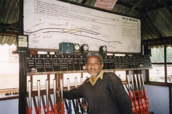 Coonoorsignalbox2000.jpg