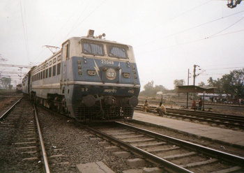 wap1_22048_shatabdi_livery_goa_exp_et2.jpg