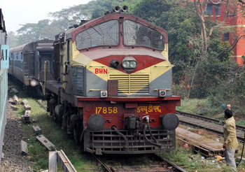 440_bwn-dm2-17858-jumbo-sealdah