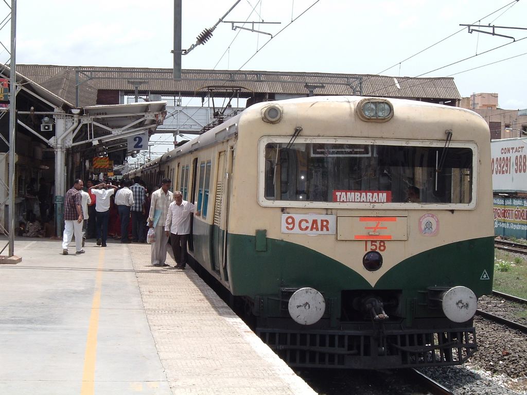 EMU_at_Mambalam.jpg