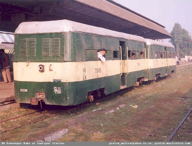 01_NG_Rake_at_Santipur_002.jpg