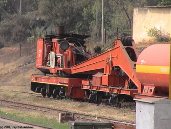 mg_steam_crane_mysore_2003.jpg