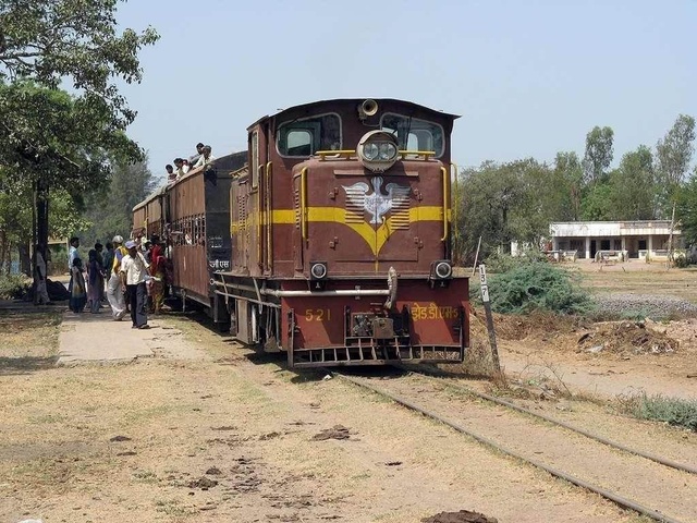 Kosamba-Umarpada passenger-1