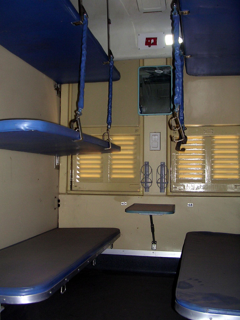 13_LHB_SG_Sleeper_interiors.jpg