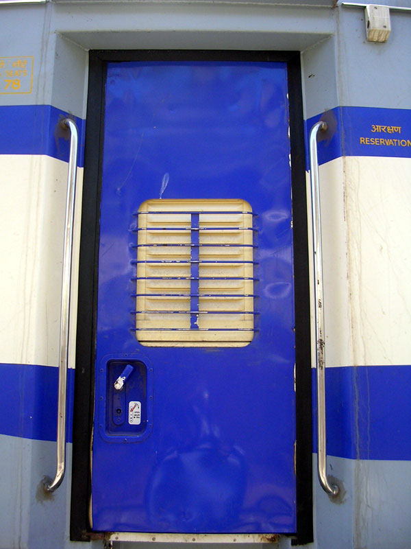 17_LHB_SG_door_outside.jpg