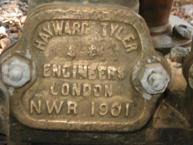 nwr_hand_pump_1901_plaque.jpg