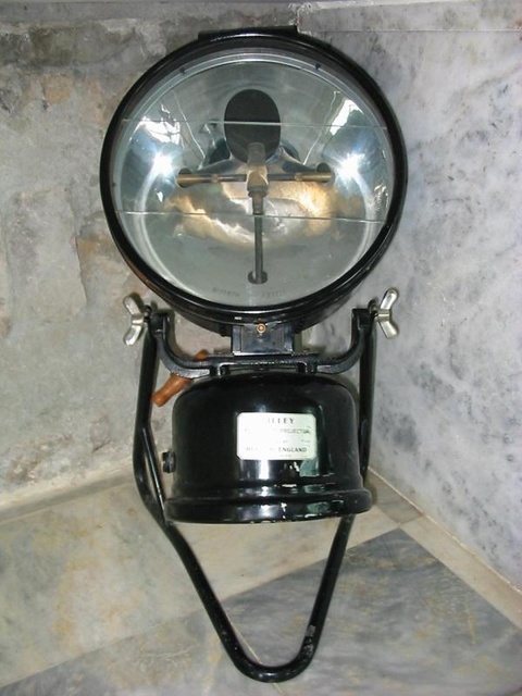 nwr_tilly_oil_lamp.jpg