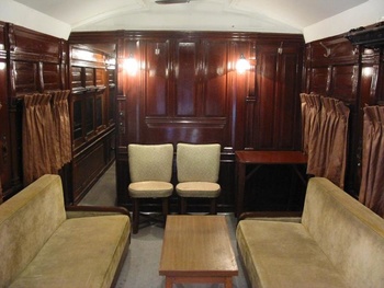 nwr_viceregal_saloon_interior.jpg