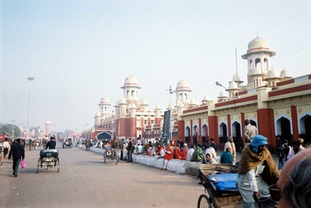 LKO_Railway_Station.jpg