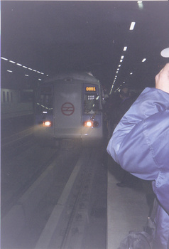 delhimetro_frontshot_25Dec02.jpg