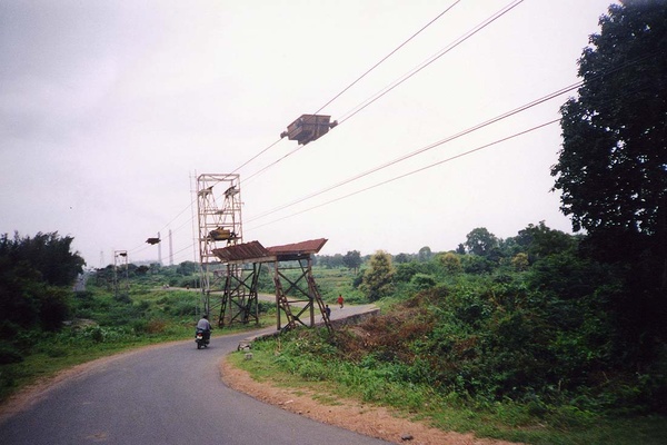 trolley_system_khaperkheda.jpg