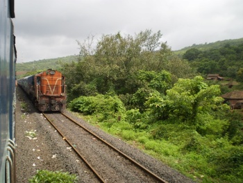 BGKT WDM WDM - 3A # 16321R with Jaipur Ernakulam express (Dhirendra Maurya)