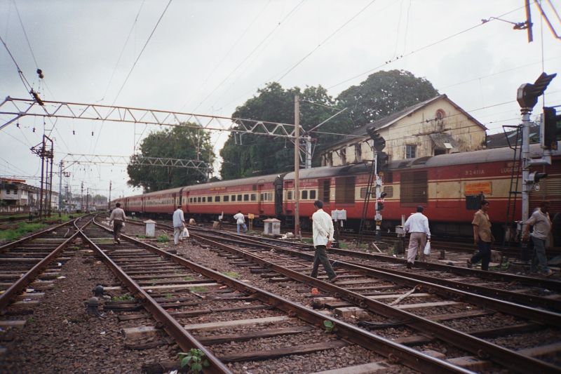 Mumbai_Rajdhani.jpg