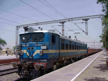 (WAG-7, #27894) Photographed at Rundhi on April 18, 2010 (Uttam)