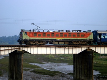 Auranga Bridge: A Place for Speed, Action & Scenery lovers.