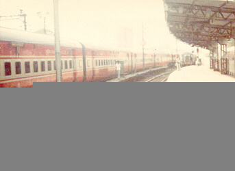 Images of Indian Railways -- Mani Vijay (AKA Vijay Balasubramanian)
