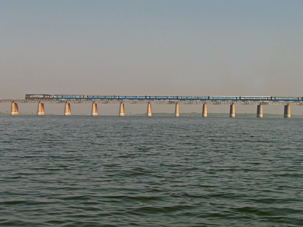 CBE LTT on Bima river via duct