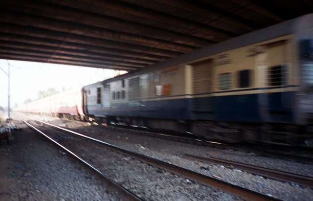 Mumbai_Rajdhani_Gen_Car.jpg