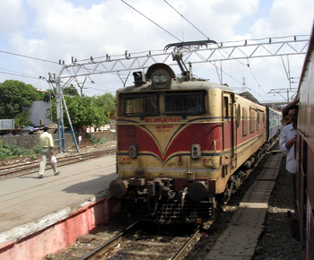 WCAM1_21820_Mumbai_Ajmer_Expr.jpg