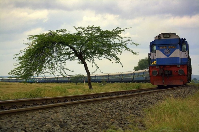 Karnataka_Express