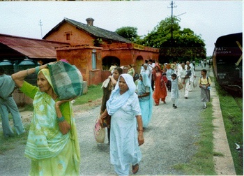 Farukhnagar trip 14th August, 2003