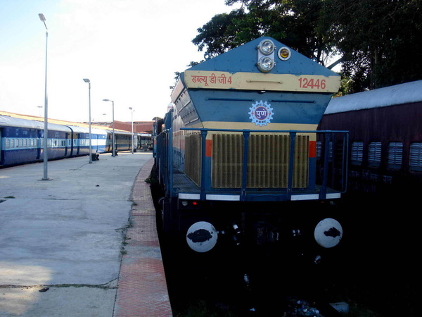 Pune WDG-4 #12446 at a siding in Mysore (Sukruth R)