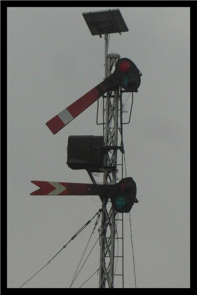 Semaphore at Nabagram Kankurhati