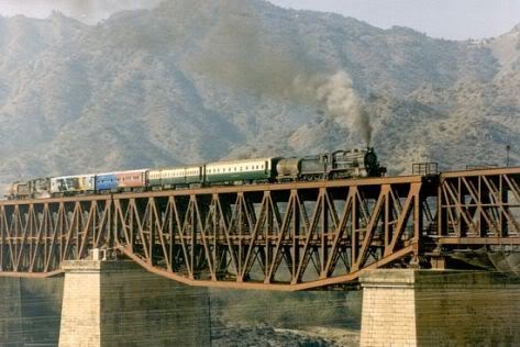 Attock bridge, 1999