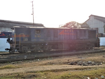 #6765 of LMG filling its tank in the late afternoon