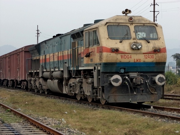 LKO monster needs a wash for sure.Even the northeastern winter rain was not sufficient for a natural bath. (Santulan Mahanta)