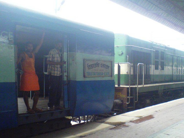 317229_207173182678460_100001573383011_570893_560417515_n