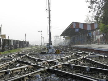 MG diamond crossing at Kasganj Junction (Santulan Mahanta)